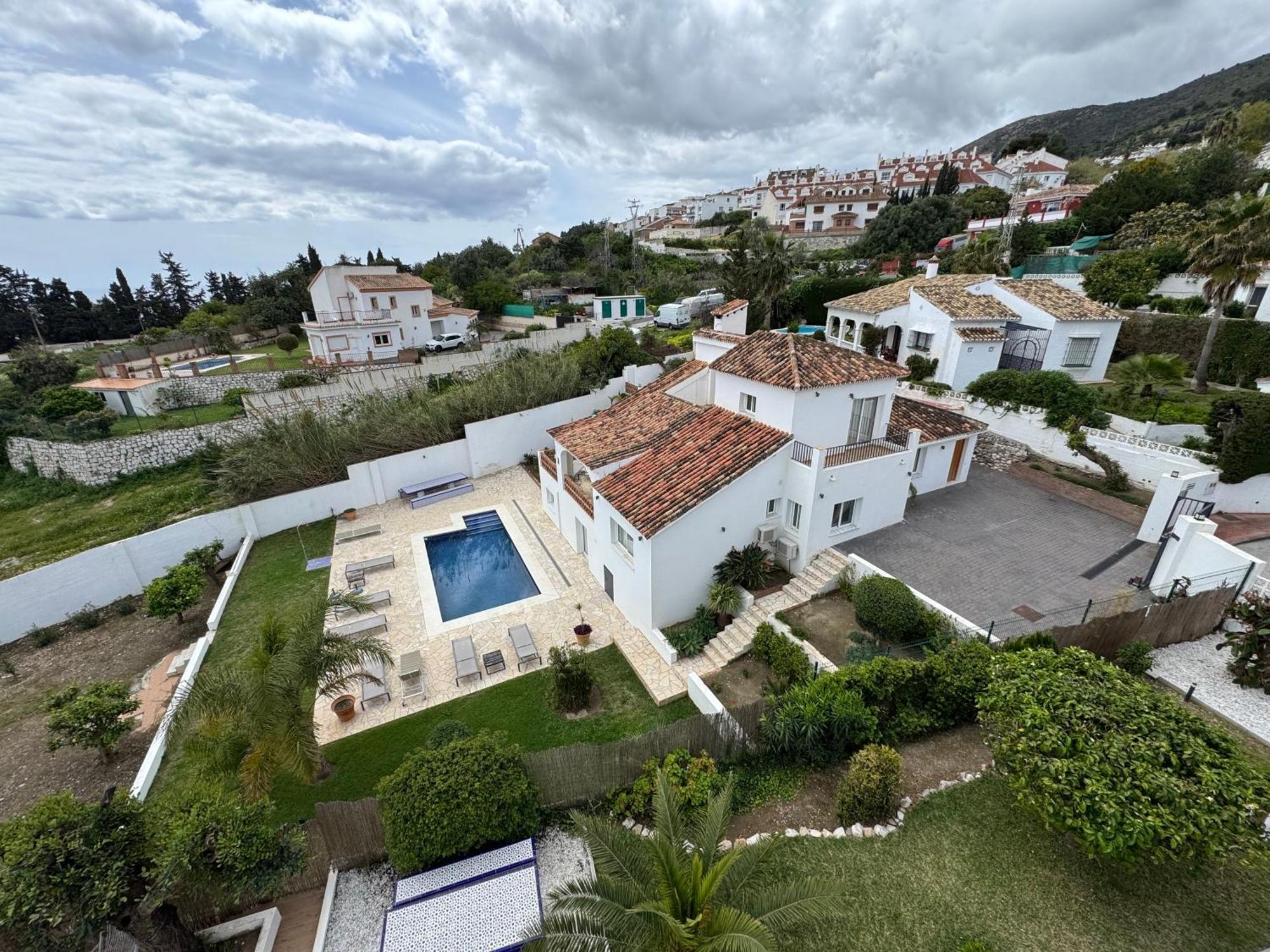 Luxury Villa Andalucia Seaview Private Pool Close To Centre Benalmadena Exterior photo